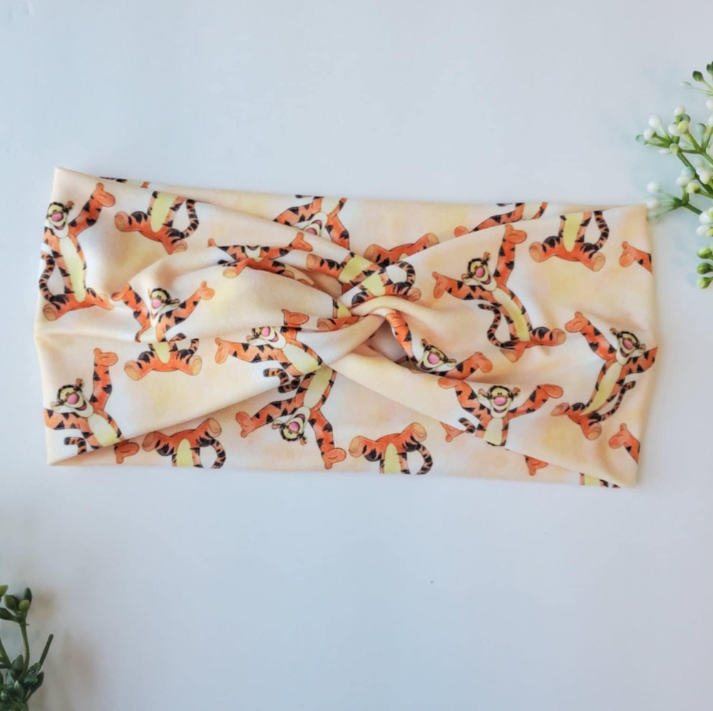 Headband twist tigger cute